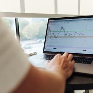 XRP Being Suppressed? Researcher Reveals Why The Token Isn’t Soaring